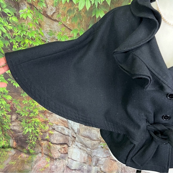 VINTAGE HELEN WELSH Black Wool Cropped Cape, S - Picture 8 of 9